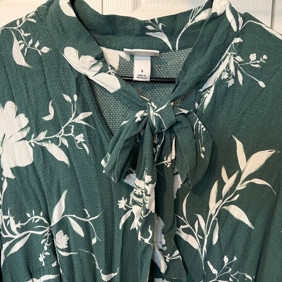 Women's Plus Ava & Viv Green Floral Tie-Neck Maxi Dress Size X - Picture 5 of 11